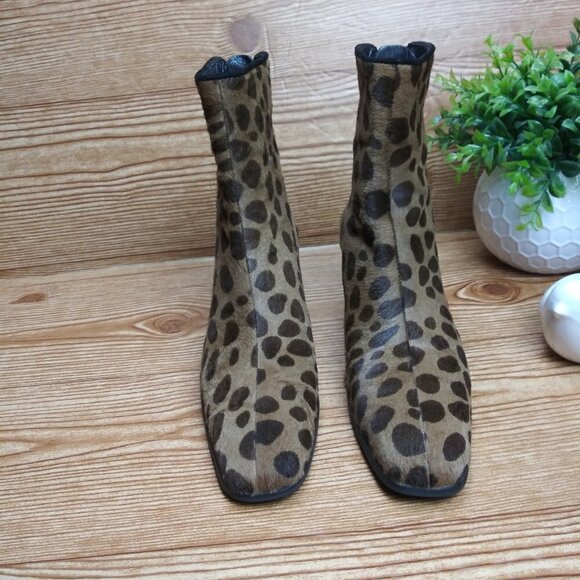 Stuart Weitzman Ponyhair Ankle Boots woman size 6M Brown Animal Print block heel - Picture 3 of 13